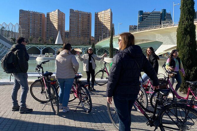 Valencia Highlights Bike Tour - The Modern Marvels: Ciudad de las Artes y las Ciencias