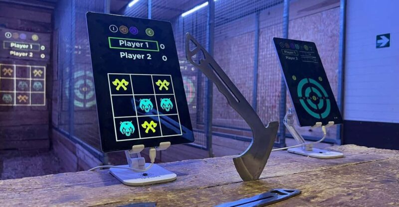 Valencia : Interactive Axe Throwing 2h - A Deep Dive Into the Experience