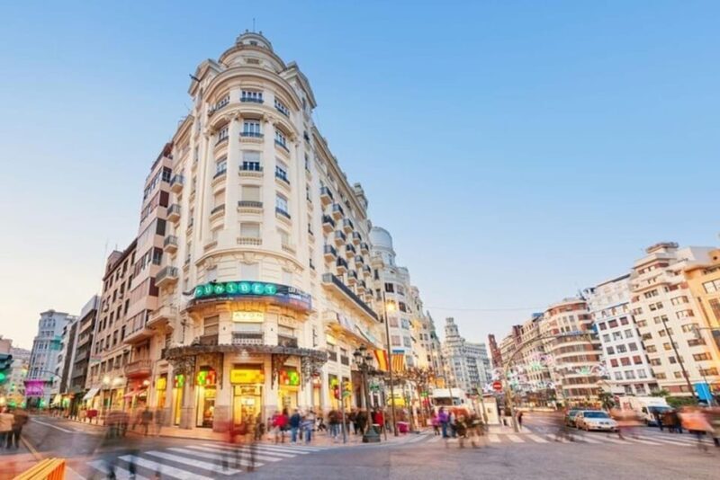 Valencia: Must-See Attractions Walking Tour - The Value of This Tour