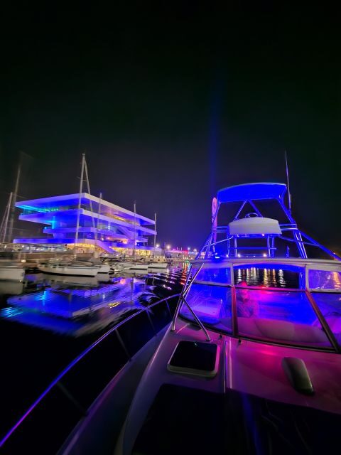 Valencia: Night Cruise with Free Drink - Key Points