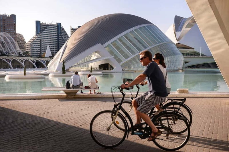 Valencia: Oceanogràfic, Hemisfèric & Science Museum Combos - Exploring the City of Arts and Sciences