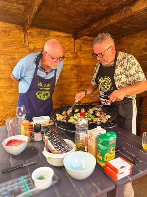 Valencia: Paella Cooking Class with Tapas and Drinks - A Deep Dive into the Experience