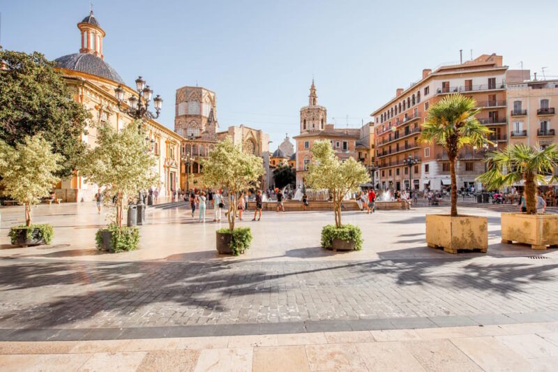 Valencia: Private Brunch Tour with Basic Spanish Learning - A Closer Look at the Tour Experience