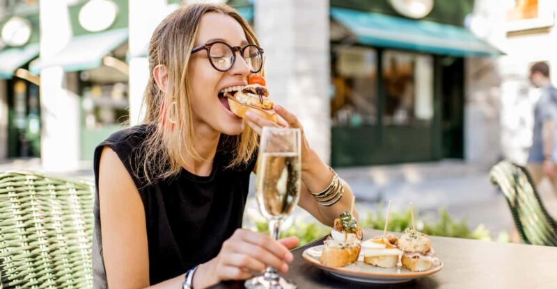 Valencia: Private Brunch Tour with Basic Spanish Learning - What Sets This Tour Apart?