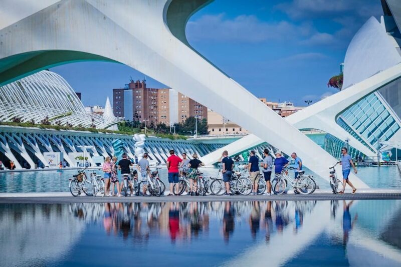 Valencia: Private City Tour on Bike with Drink Stop - What Makes This Bike Tour Stand Out