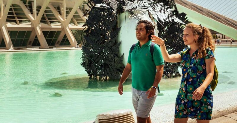 Valencia: Private Tour w/ Locals  Highlights & Hidden Gems - A Well-Rounded Introduction to Valencia