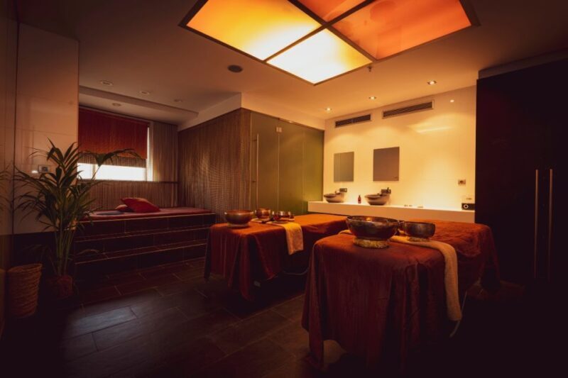 Valencia: Spa Cobre 29 Wellness Experience at Hotel Meliá - Accessibility and Group Size