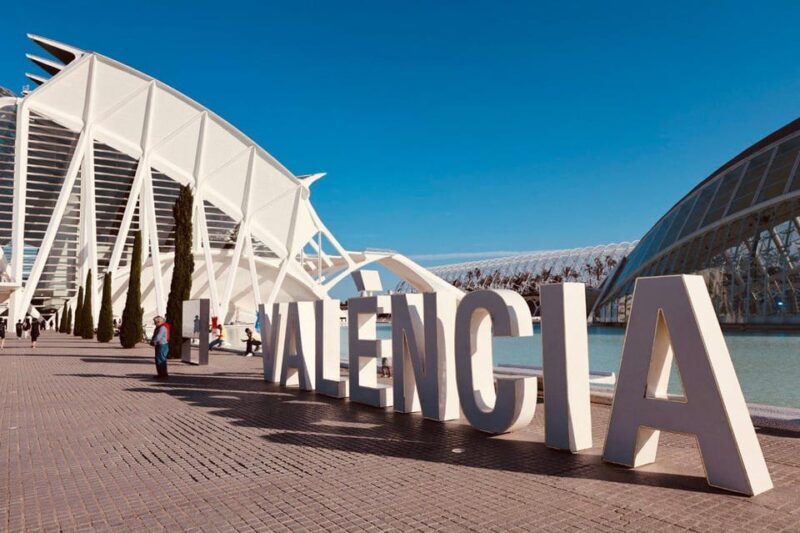 Valencia: Top 25 Highlights Guided Bike Tour - A Deep Dive into Valencia’s Best on Two Wheels