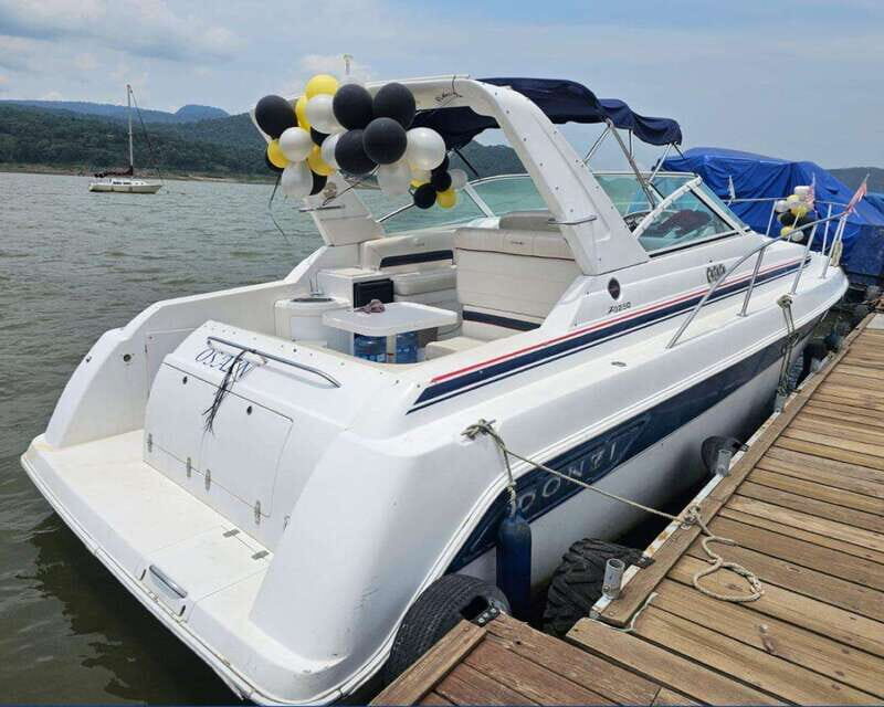 Valle de Bravo: 33 feet VIP Yacht Rental Experience - Why This Yacht Experience Stands Out