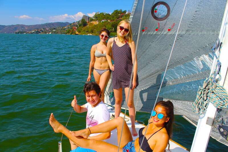Valle de Bravo: Sailboat Tour Over the Lake. - FAQs