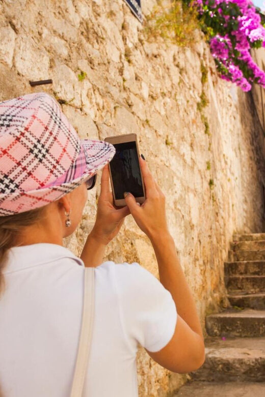 Valletta: Express Walk with a Local in 60 minutes - Key Points