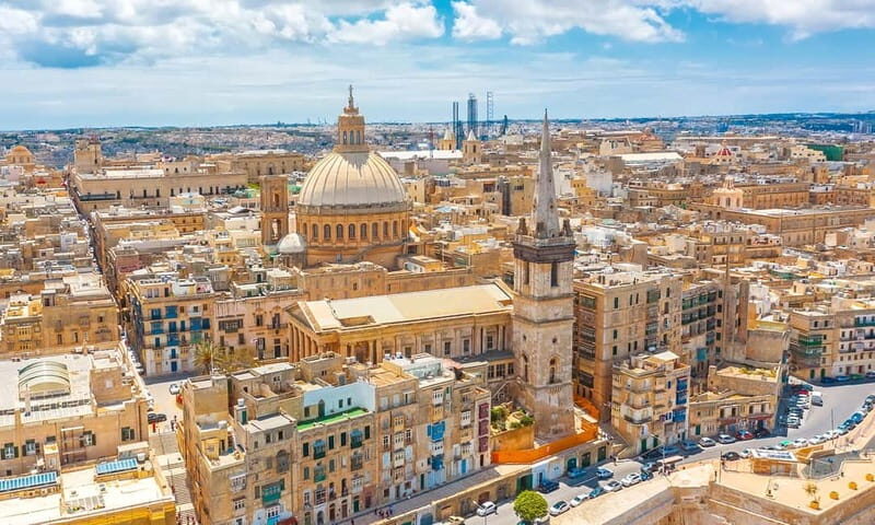 Valletta Full-Day Guided Tour in French w/ Lunch & Transport - Key Points