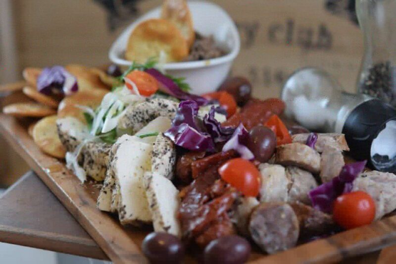 Valletta Street Food & History Tour With Private Transfers - An Overview of the Valletta Street Food & History Tour