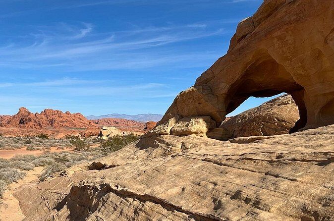 Valley of Fire and Hoover Dam Full Day Tour - Rejuvenation at Rogers Hot Spring