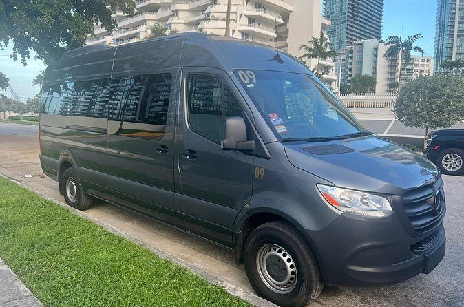 Van 14pax Miami Airport-Hotel To/From Port of Miami-Hotel - FAQs