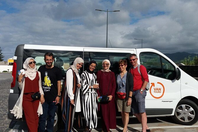 Van  Laketour  Furnas  Full Day/ with lunch (Shared) - What Makes This Tour Worth It?