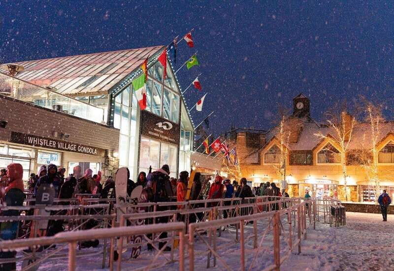 Vancouver City Tour With Look Out and Whistler Highlights - Discovering Vancouver’s Urban Core