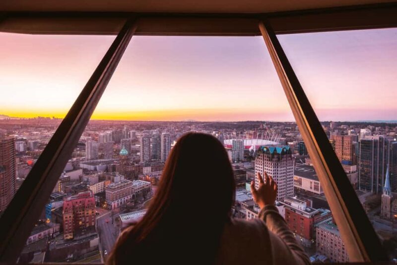 Vancouver: City+Lookout+Capilano Suspension Bridge Ticket - The Value of the Tour