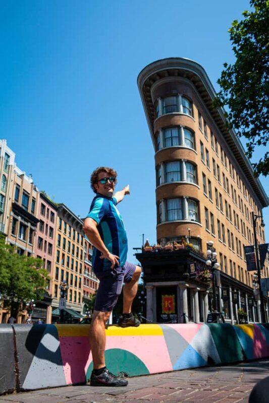 Vancouver: Coal Harbour and Historic Gastown Walking Tour - The Sum Up