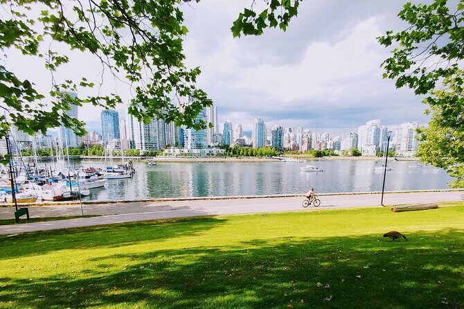Vancouver Highlights & Hidden Gems Walking Tour with a Local - Who Would Enjoy This Tour?