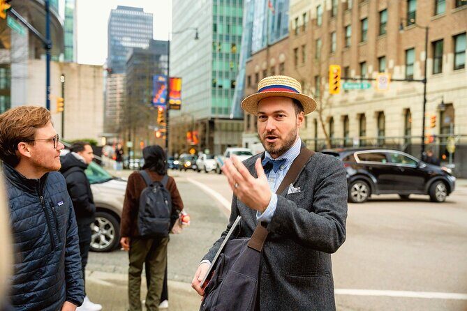 Vancouver Holiday History and Hot Chocolate Tour - A Festive Walk Through Vancouver’s Architectural Gems