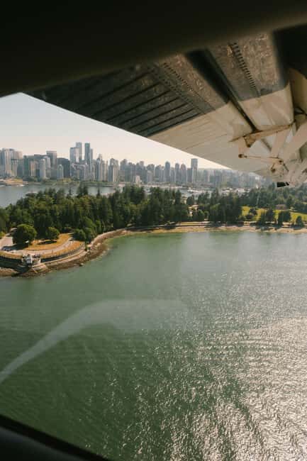 Vancouver: Scenic Panorama Seaplane Tour - Who Should Consider This Tour?