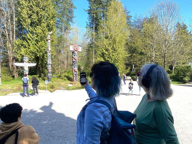 Vancouver: Self-Guided Smartphone Tour of Stanley Park - Key Points
