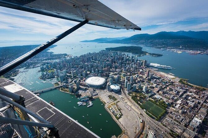 Vancouver to Seattle Scenic Seaplane Flight: One Way - Key Points
