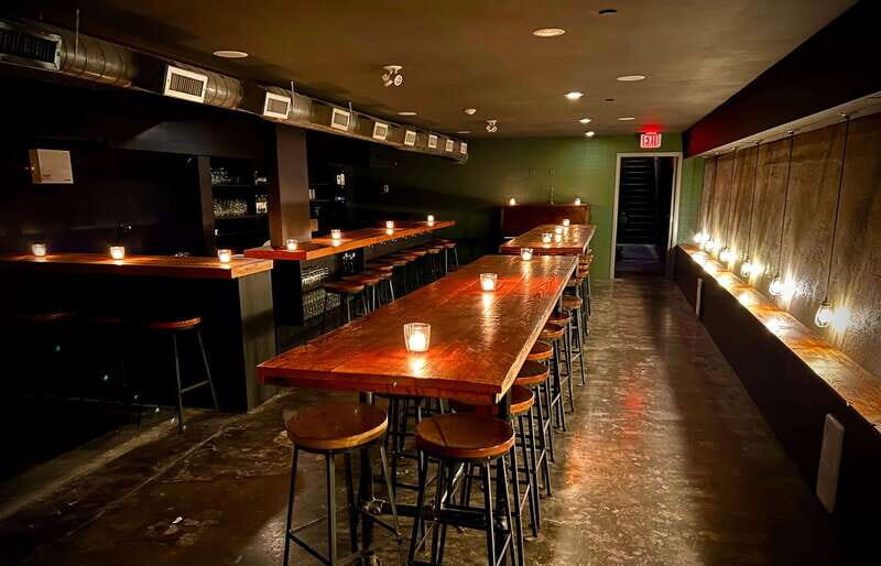 Vancouver: Underground Comedy Club Entry Ticket - An Introduction to the Underground Comedy Experience