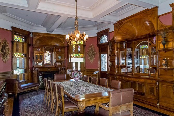 Vancouver->Victoria Tour | Visit Craigdarroch Castle and Butchart Garden Private - FAQ