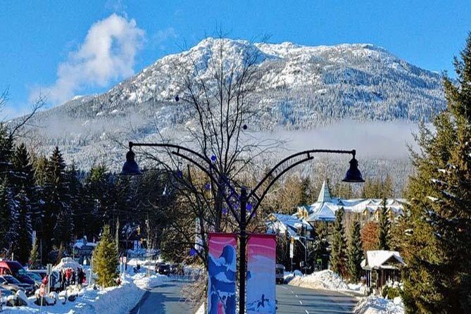 Vancouver Winter Fun at Peak to Peak Gandola in Whistler & Squamish Tour Private - The Sum Up