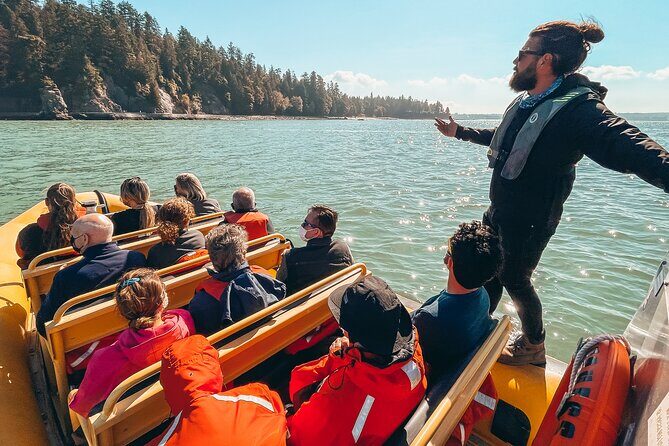Vancouver's City and Nature | Waterfront Sightseeing Zodiac Tour - An In-Depth Look at the Waterfront Zodiac Tour