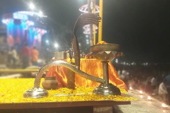 Varanasi Evening Ganga Aarti Tour - The Experience in Detail