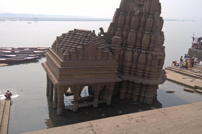 Varanasi Historical Ashramas, temples and Ghats Discovery - An In-Depth Look at the Tour Experience