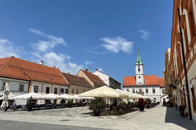 Varazdin Baroque Town & Trakoscan Castle, Small Group from Zagreb - Key Points