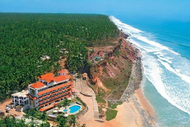 Varkala beach day trip from Trivandrum/Kovalam - Exploring Varkalas Famous Beaches