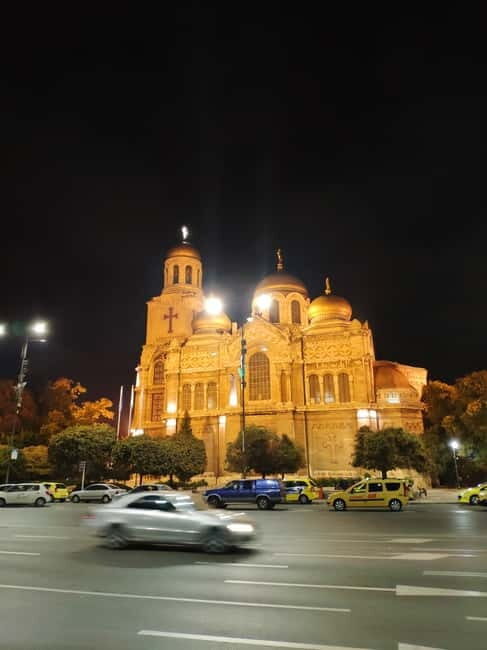 Varna Gourmet Tour including Wine Tasting - Exploring Bulgarian Food and Local Snacks