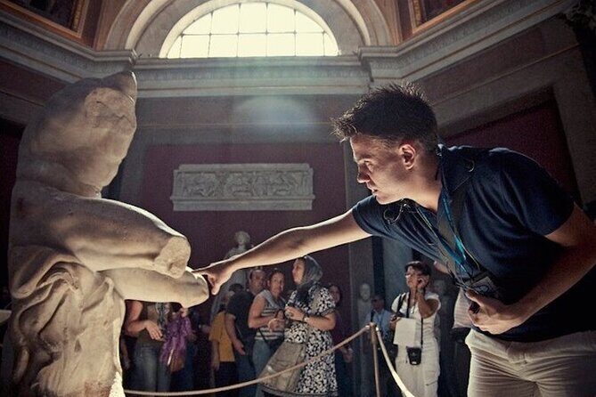 Vatican and Sistine Chapel at Night Private Tour, Top-Rated Guide - Authentic Insights from Reviewers