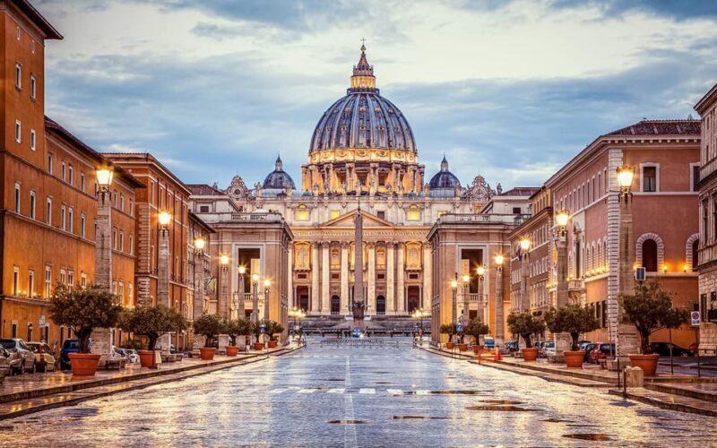 Vatican City: St. Peter's Basilica Walking Tour - Key Points