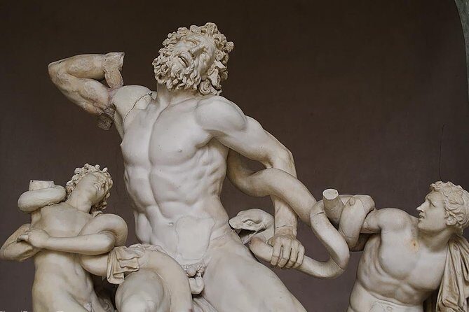 Vatican Museum Sistine Chapel: guide + skip the line ticket - Key Points