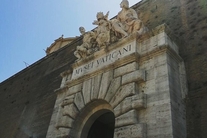 Vatican Museum Sistine Chapel Tour Including Breakfast or lunch - Key Points