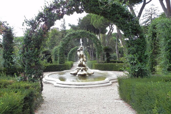 Vatican Museums and Vatican Gardens minibus tickets - Review Summary: The Good, the Bad, and the In-Between