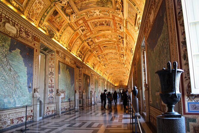 Vatican Museums, Sistine Chapel and Basilica Guided Group Tour - A Closer Look at the Vatican Museums, Sistine Chapel, and Basilica Tour