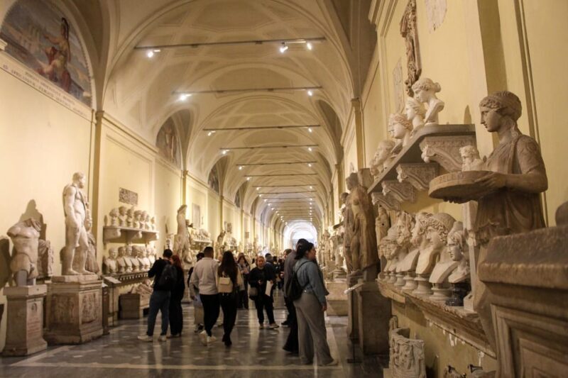 Vatican Museums, Sistine Chapel and St. Peter's Guided Tour - Discovering the Vatican: What to Expect
