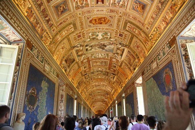 Vatican Museums Sistine Chapel and St. Peter's with pick up - The Experience in Detail