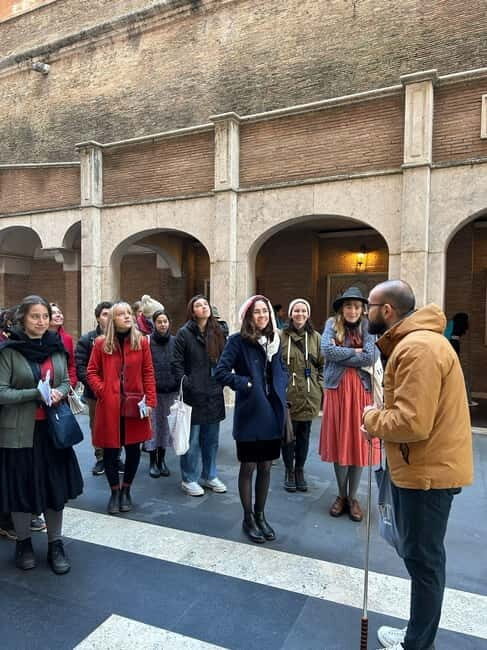 Vatican: St. Peters Basilica & Papal Tombs Tour - Descending into the Vatican Grottoes and Papal Tombs