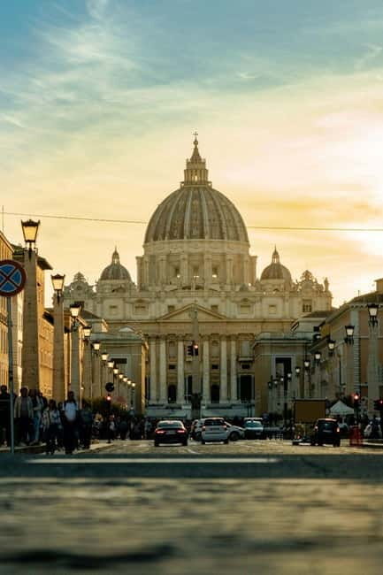 Vatican: St. Peters Basilica & Papal Tombs Tour - Optional Climb to the Dome