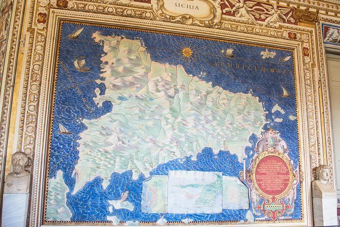 Vatican Tour with Michelangelo's Sistine Chapel & Fast-Access - Key Points