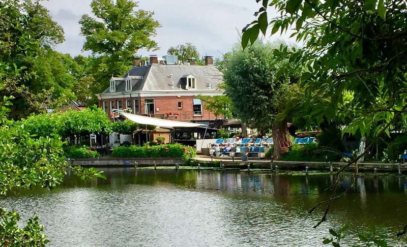 Vecht River: Longboat 4 hours Cruise with drinks and snacks - Key Points