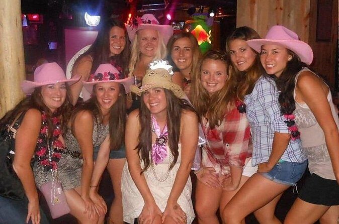 Vegas Country Bar Crawl: Party Bus & Drinks Included - Authentic Experiences and Common Feedback